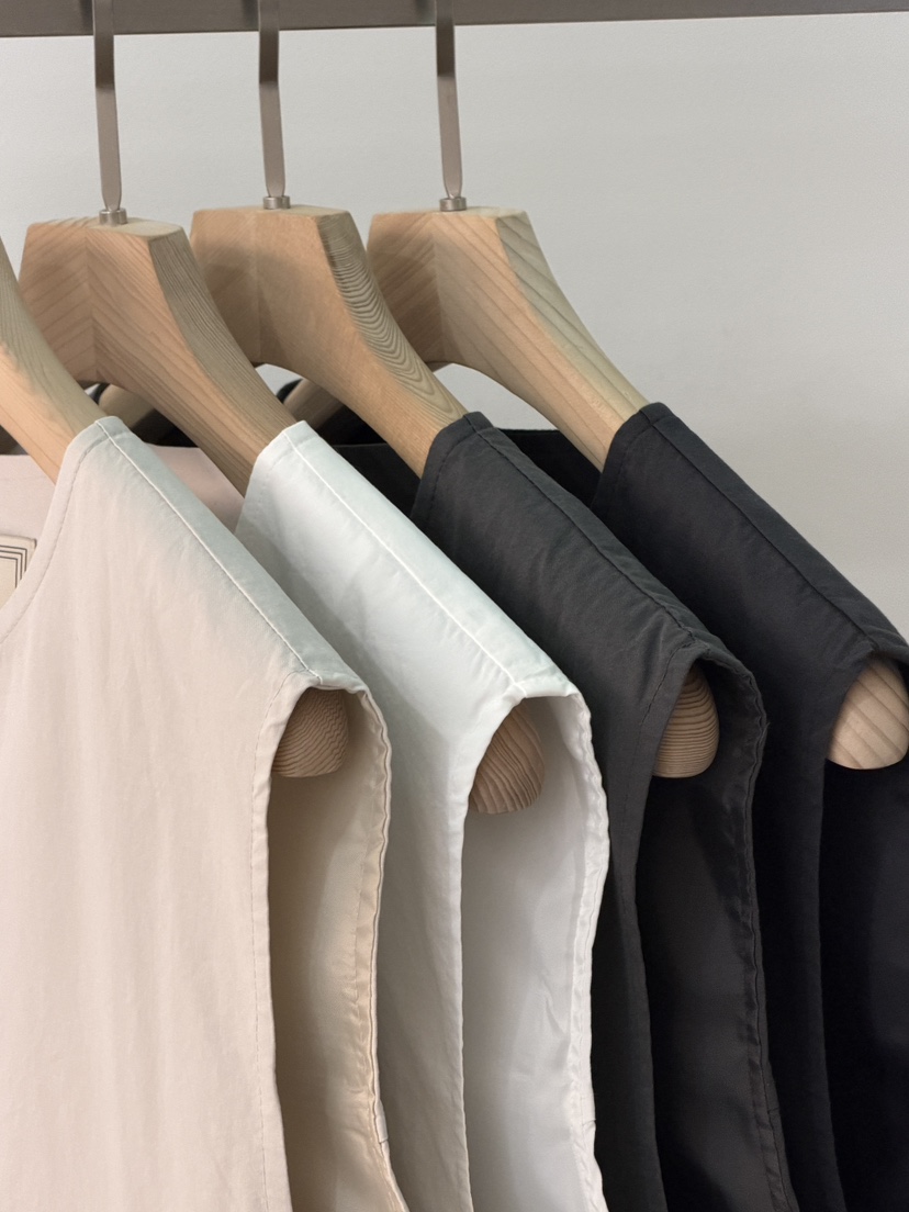 PEPPER-L韓國東大門代購女士新品人氣時尚26春夏熱賣馬甲PEPPER馬甲