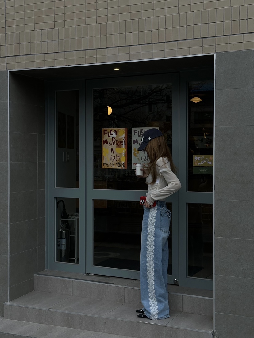 ZEROZERO韓國東大門代購女裝新款人氣牛仔褲腰帶蕾絲紐扣ZEROZERO牛仔褲