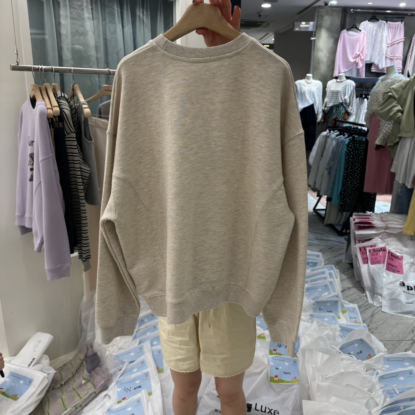 OURMOMENT韓國東大門直郵女裝新品26春夏時尚休閑職業衛衣OURMOMENT衛衣