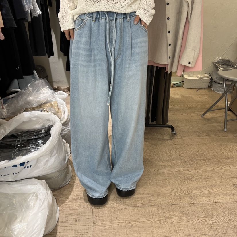 W AND J韓國代購女裝新款職業26春夏推薦人氣時尚牛仔褲W AND J牛仔褲圖色1