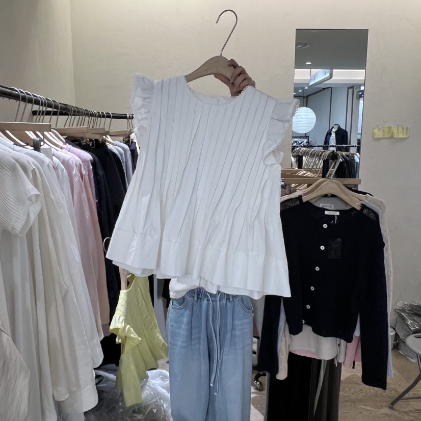 W AND J韓國東大門代購女士新款推薦襯衫蕾絲衫荷葉邊褶裥W AND J襯衫/蕾絲衫圖色4