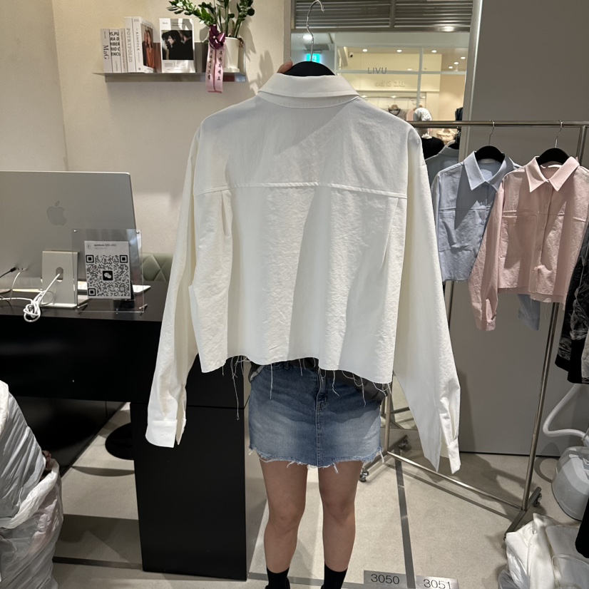 LIVU/MEMO CLASSIC韓國代購女裝新款時尚襯衫蕾絲衫羅紋LIVU/MEMO CLASSIC襯衫/蕾絲衫