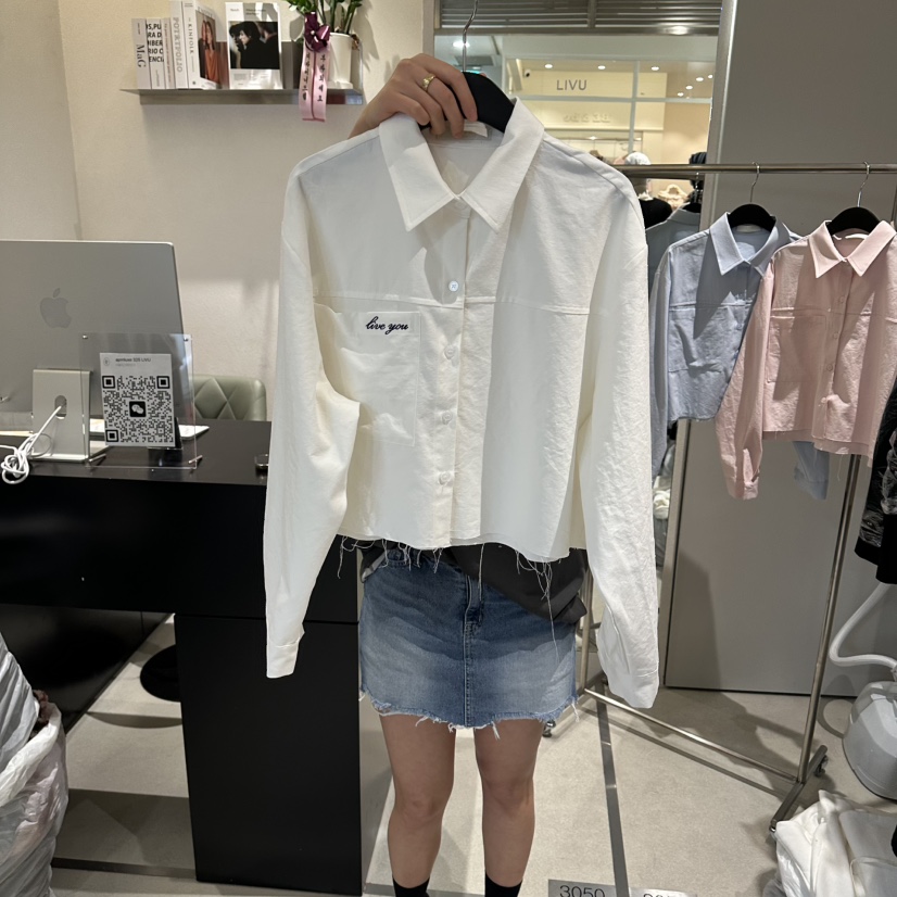 LIVU/MEMO CLASSIC韓國代購女裝新款時尚襯衫蕾絲衫羅紋LIVU/MEMO CLASSIC襯衫/蕾絲衫圖色1