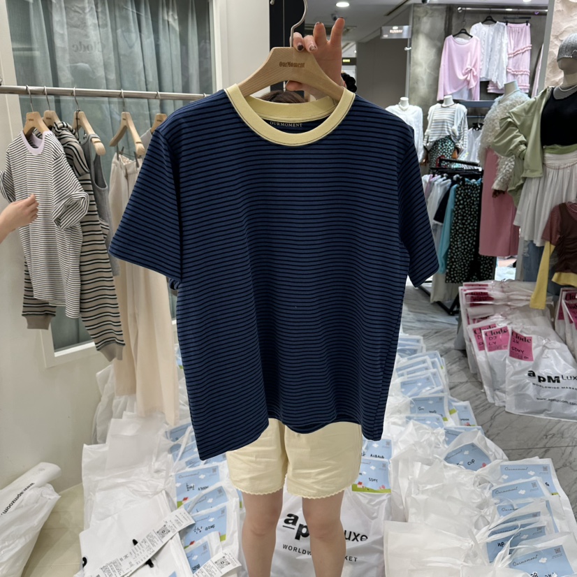 OURMOMENT韓國直郵女士新款26春夏時尚休閑推薦人氣職業T恤OURMOMENTT恤圖色4