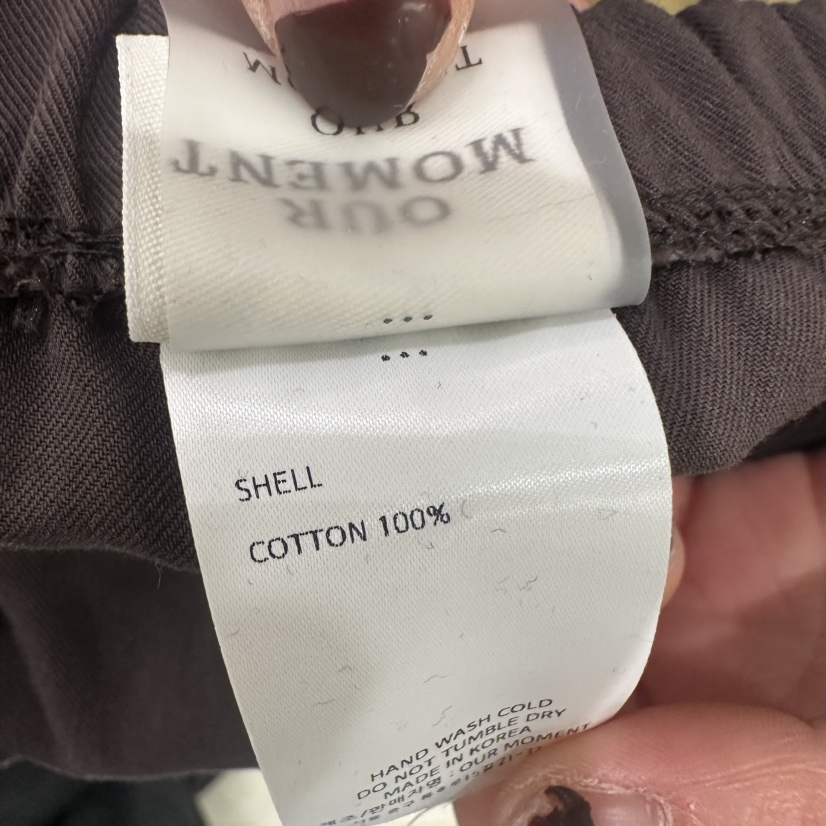 OURMOMENT韓國東大門直郵女裝新品時尚推薦職業人氣休閑短褲OURMOMENT短褲