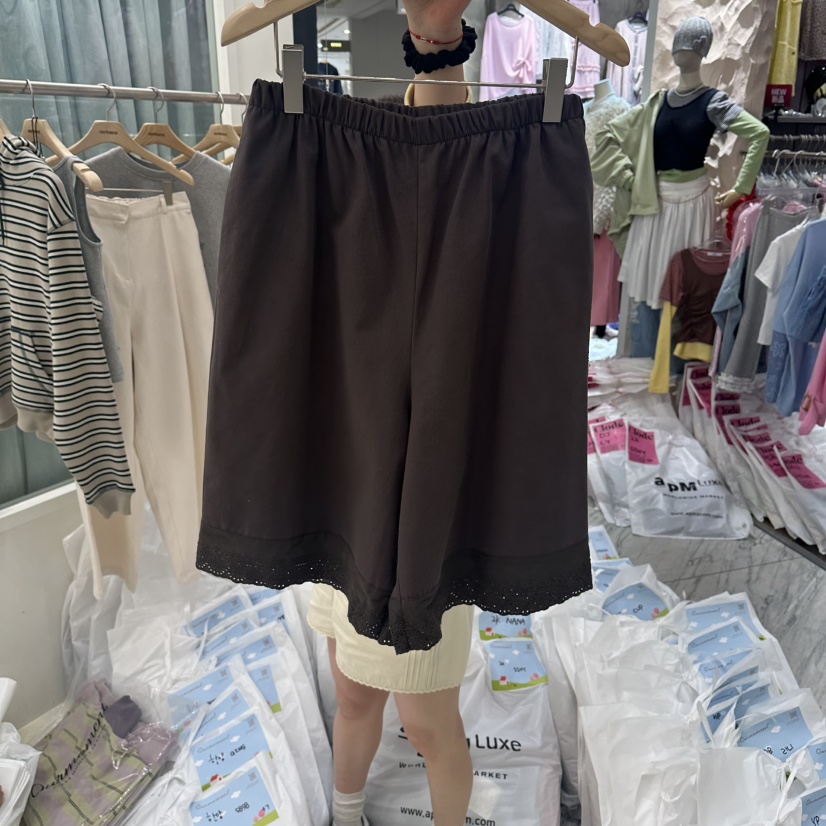 OURMOMENT韓國東大門直郵女裝新品時尚推薦職業人氣休閑短褲OURMOMENT短褲圖色2