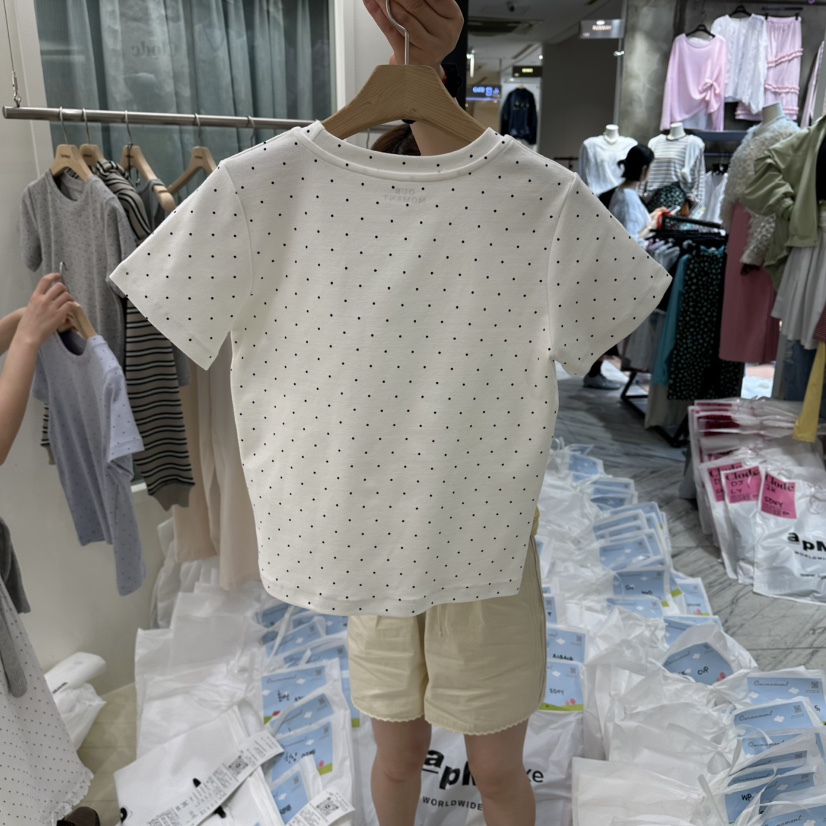 OURMOMENT韓國代購女士新款熱賣職業時尚推薦休閑26春夏T恤OURMOMENTT恤