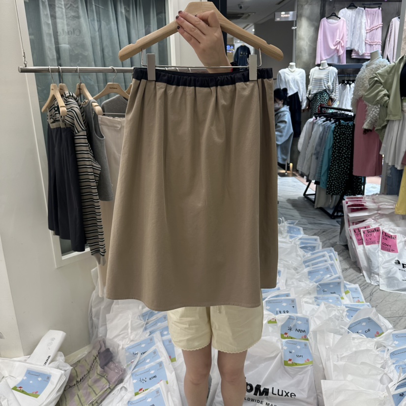 OURMOMENT韓國代購女士新款26春夏職業時尚熱賣半身裙中短裙OURMOMENT半身裙/中短裙