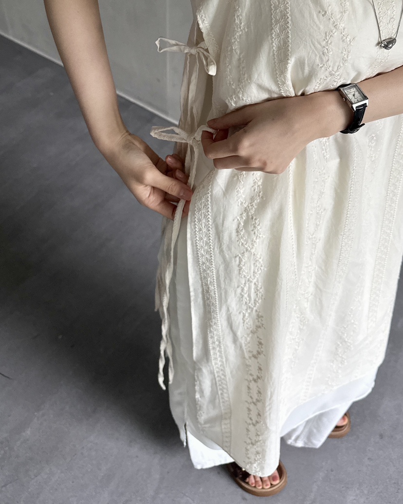 HOWDY韓國直郵女士新品人氣推薦時尚職業熱賣26春夏連衣裙HOWDY連衣裙