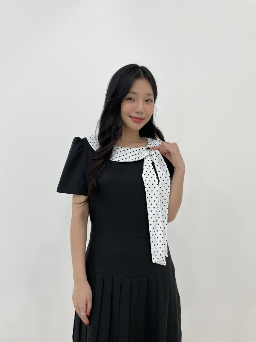 NAPKIN韓國直郵實拍女裝新品熱賣推薦休閑職業連衣裙圍巾NAPKIN連衣裙