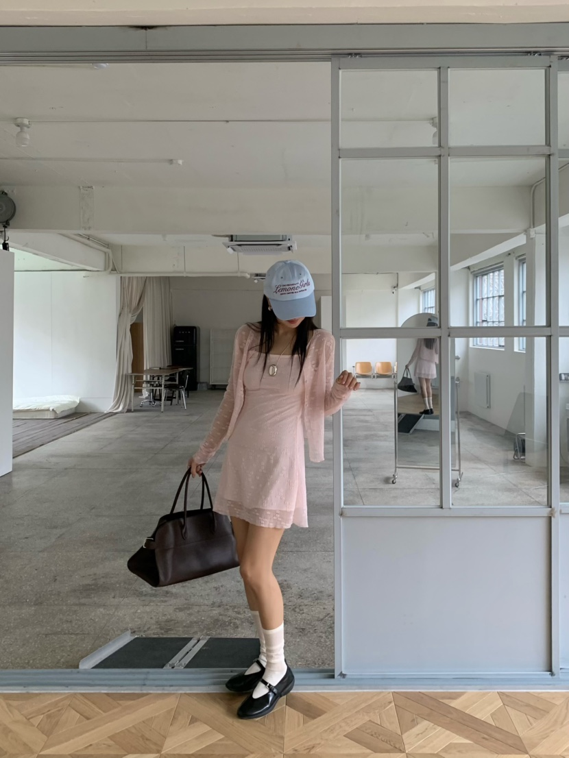 OUPPT韓國直郵女士新款人氣時尚熱賣推薦26春夏職業連衣裙OUPPT連衣裙