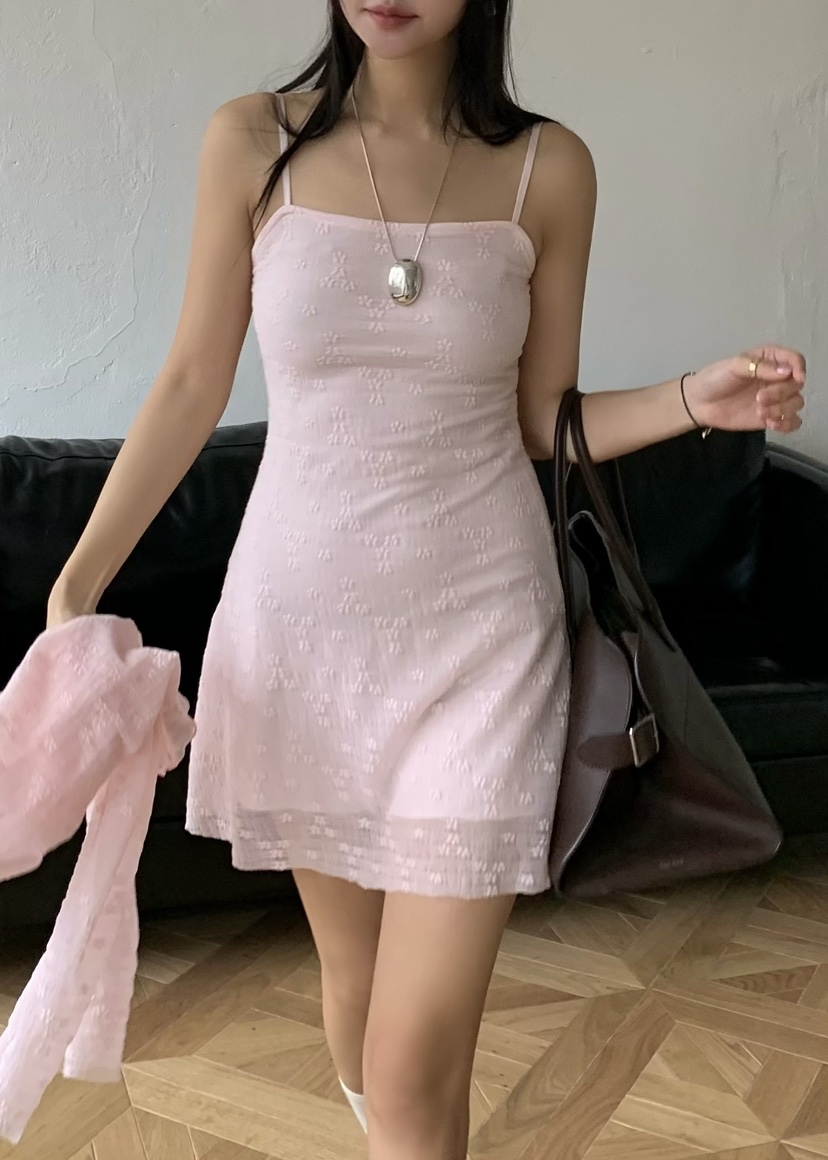 OUPPT韓國直郵女士新款人氣時尚熱賣推薦26春夏職業連衣裙OUPPT連衣裙