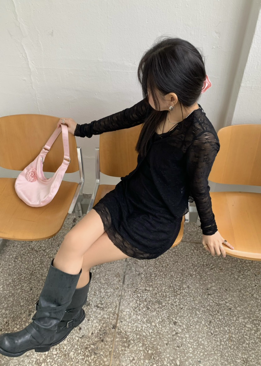 OUPPT韓國直郵女士新款人氣時尚熱賣推薦26春夏職業連衣裙OUPPT連衣裙