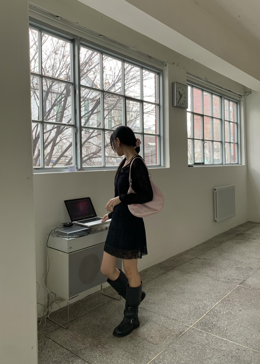 OUPPT韓國直郵女士新款人氣時尚熱賣推薦26春夏職業連衣裙OUPPT連衣裙