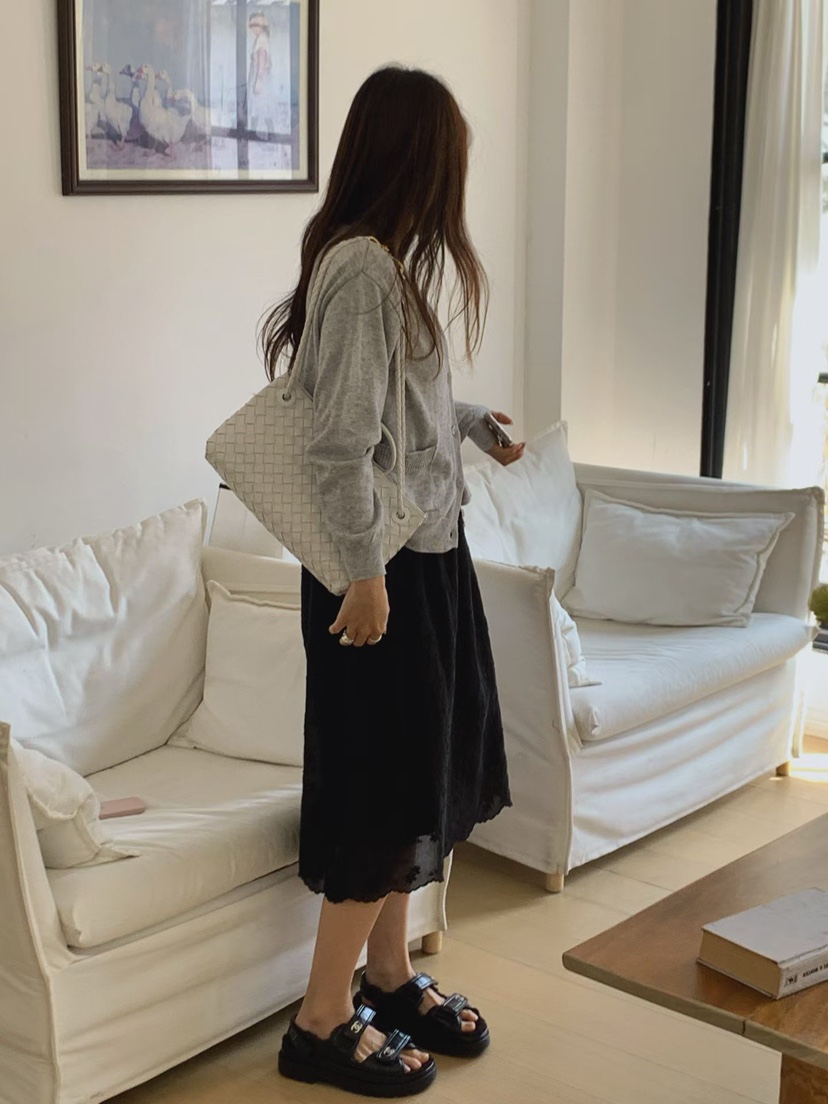 LA CREME韓國代購女裝新款休閑26春夏職業半身裙中短裙刺繡LA CREME半身裙/中短裙