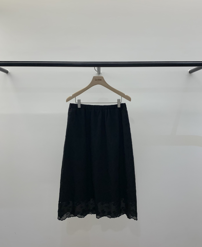 LA CREME韓國代購女裝新款休閑26春夏職業半身裙中短裙刺繡LA CREME半身裙/中短裙圖色2