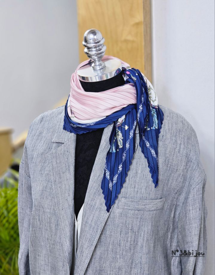 N3韓國直郵女裝新款休閑時尚熱賣人氣推薦圍巾披肩流蘇褶皺N3圍巾/披肩