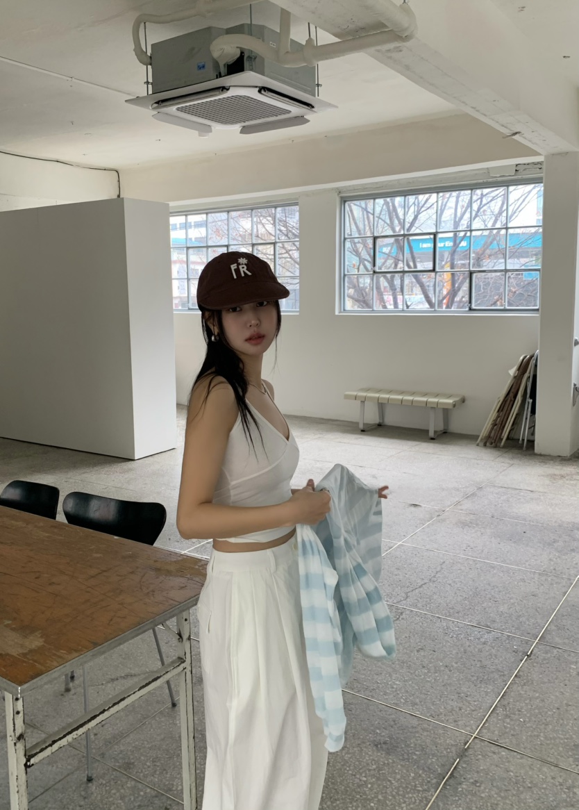 OUPPT韓國直郵女裝新品推薦熱賣休閑時尚26春夏職業吊帶背心OUPPT吊帶/背心