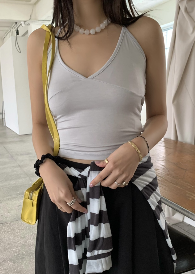 OUPPT韓國直郵女裝新品推薦熱賣休閑時尚26春夏職業吊帶背心OUPPT吊帶/背心圖色2