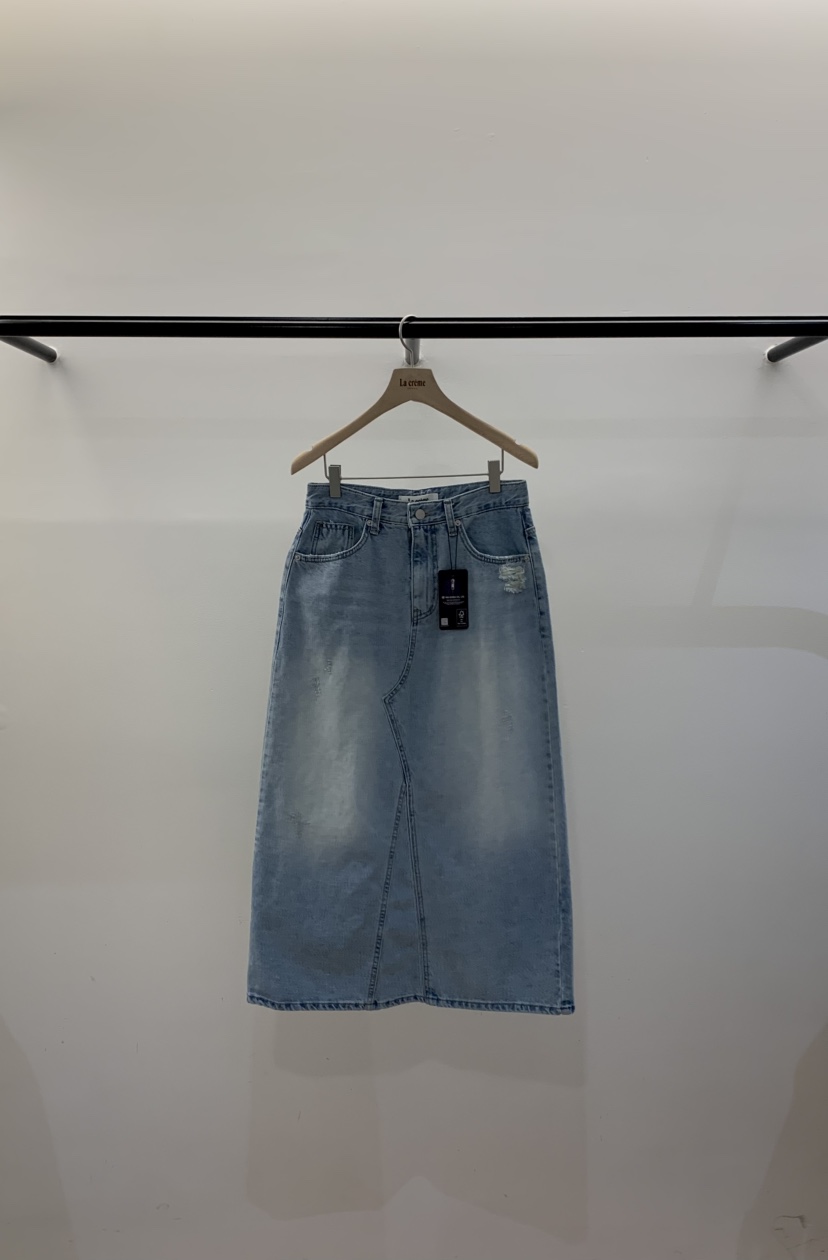 LA CREME韓國直郵實拍女裝新款熱賣人氣職業長裙水洗牛仔布LA CREME長裙圖色1