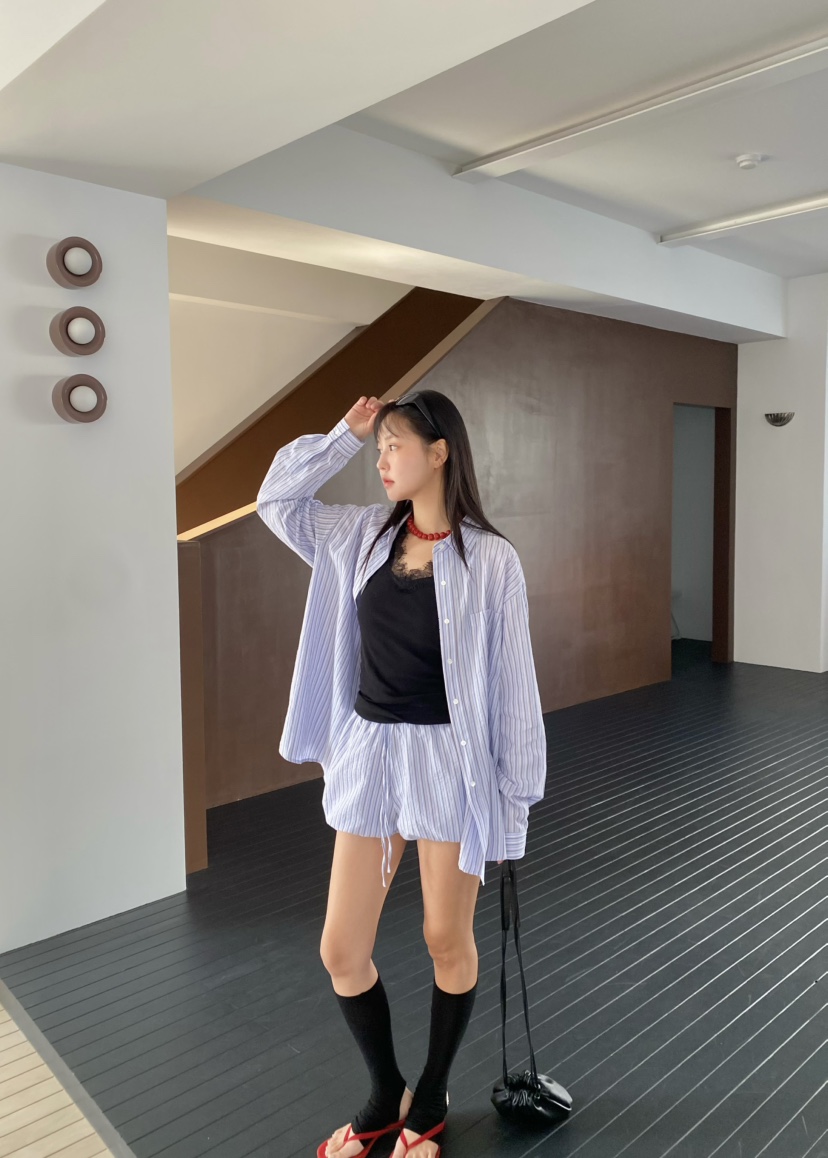 OUPPT韓國東大門代購女士新款熱賣人氣休閑職業襯衫蕾絲衫OUPPT襯衫/蕾絲衫圖色2