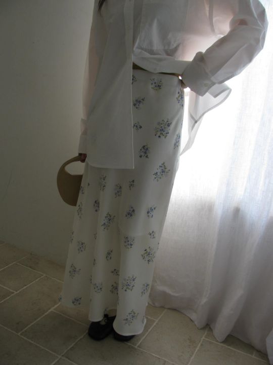 MARE韓國代購女士新品人氣時尚熱賣休閑26春夏長裙花朵緞面MARE長裙圖色2