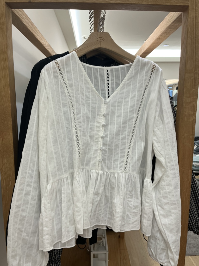 TIZZI韓國直郵女裝新款熱賣人氣26春夏休閑職業襯衫蕾絲衫TIZZI襯衫/蕾絲衫圖色2