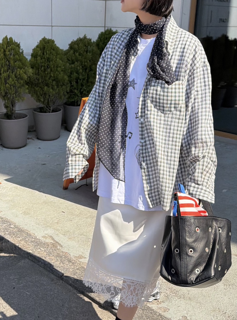 THE LINE-Q韓國直郵實拍女士新品休閑熱賣時尚襯衫蕾絲衫THE LINE-Q襯衫/蕾絲衫