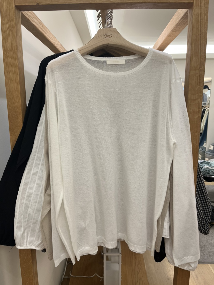 TIZZI韓國東大門直郵女裝新品26春夏推薦職業人氣長袖T恤TIZZI長袖T恤圖色2