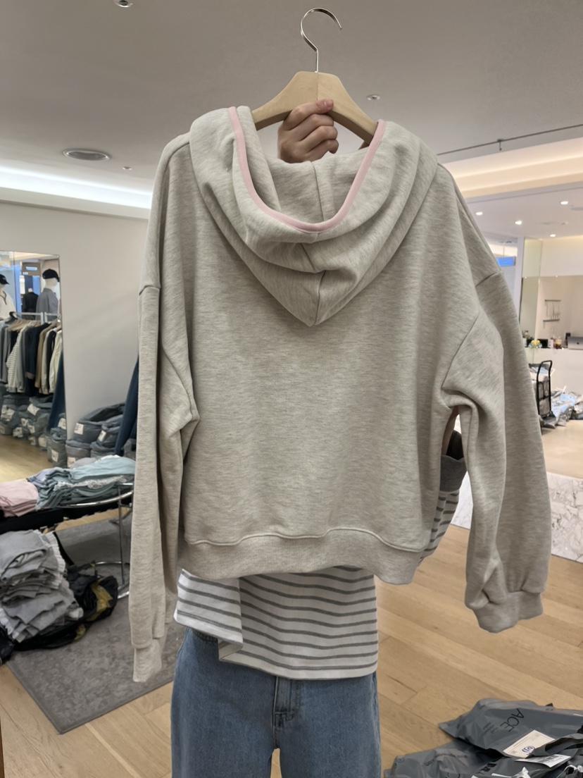 TIZZI韓國直郵實拍女裝新款26春夏熱賣休閑職業時尚推薦衛衣TIZZI衛衣