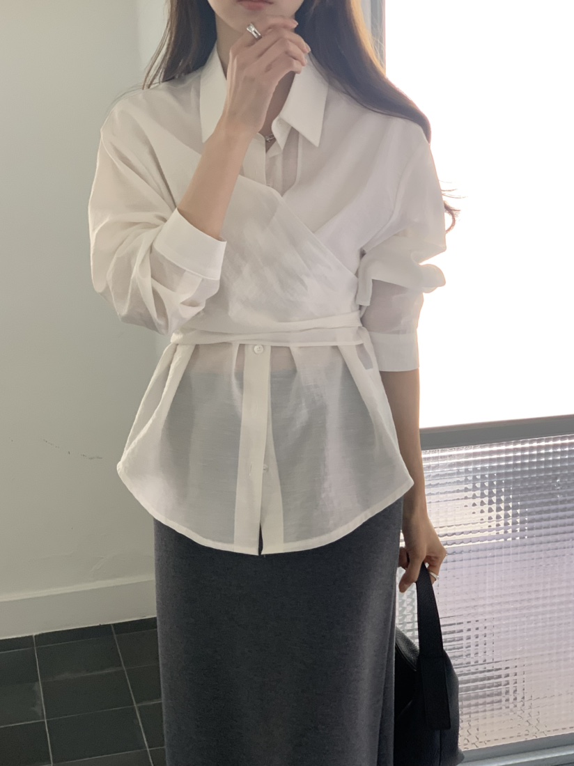 NOTICE韓國東大門直郵女裝新品26春夏人氣襯衫蕾絲衫系帶NOTICE襯衫/蕾絲衫