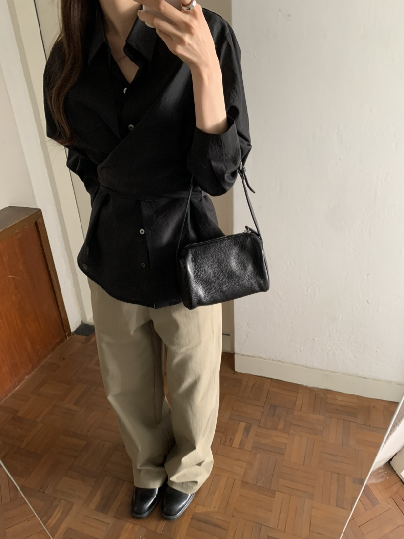 NOTICE韓國東大門直郵女裝新品26春夏人氣襯衫蕾絲衫系帶NOTICE襯衫/蕾絲衫