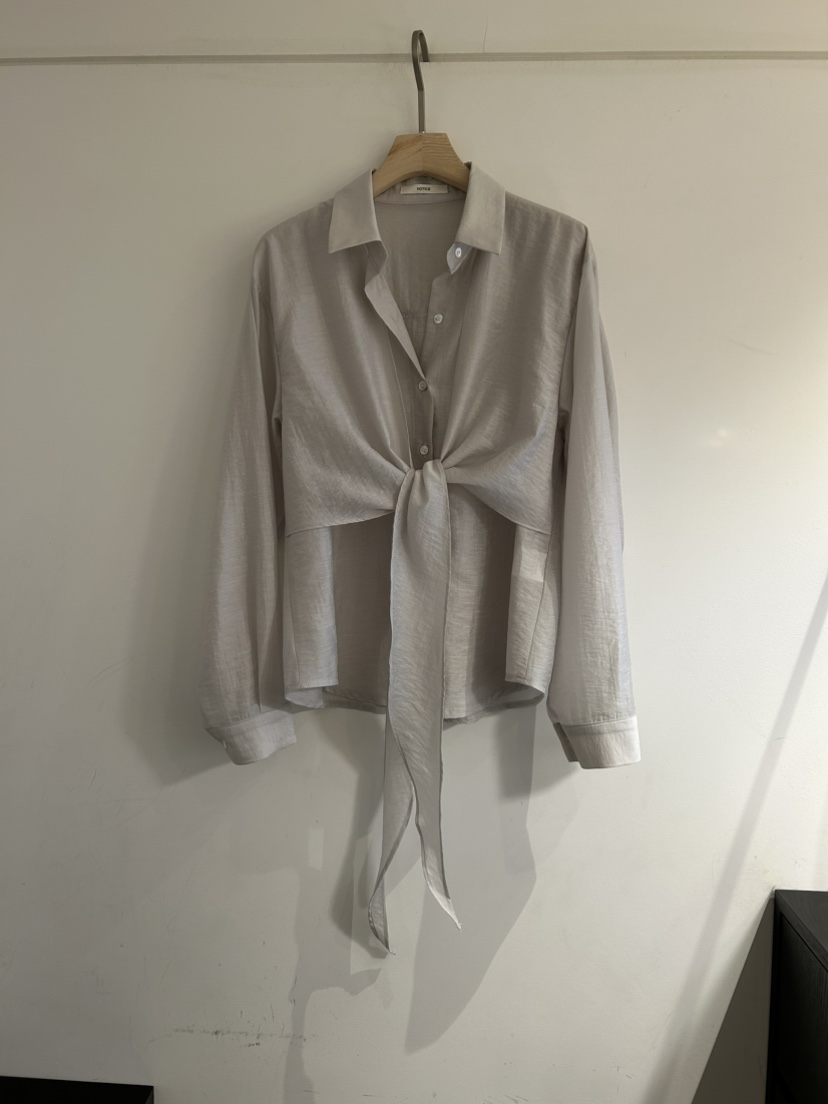 NOTICE韓國東大門直郵女裝新品26春夏人氣襯衫蕾絲衫系帶NOTICE襯衫/蕾絲衫圖色2