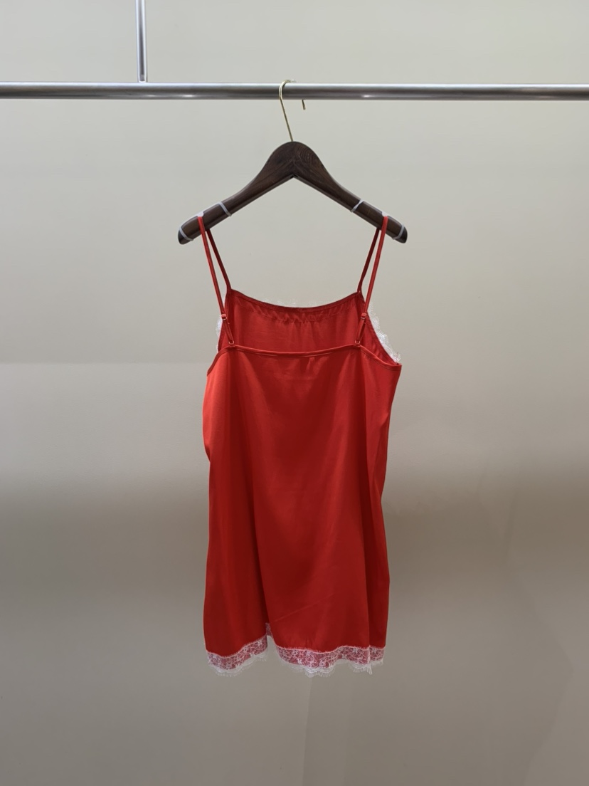 CAMEL-P韓國東大門代購女裝新款人氣吊帶背心蕾絲緞面Came_l 家吊帶/背心