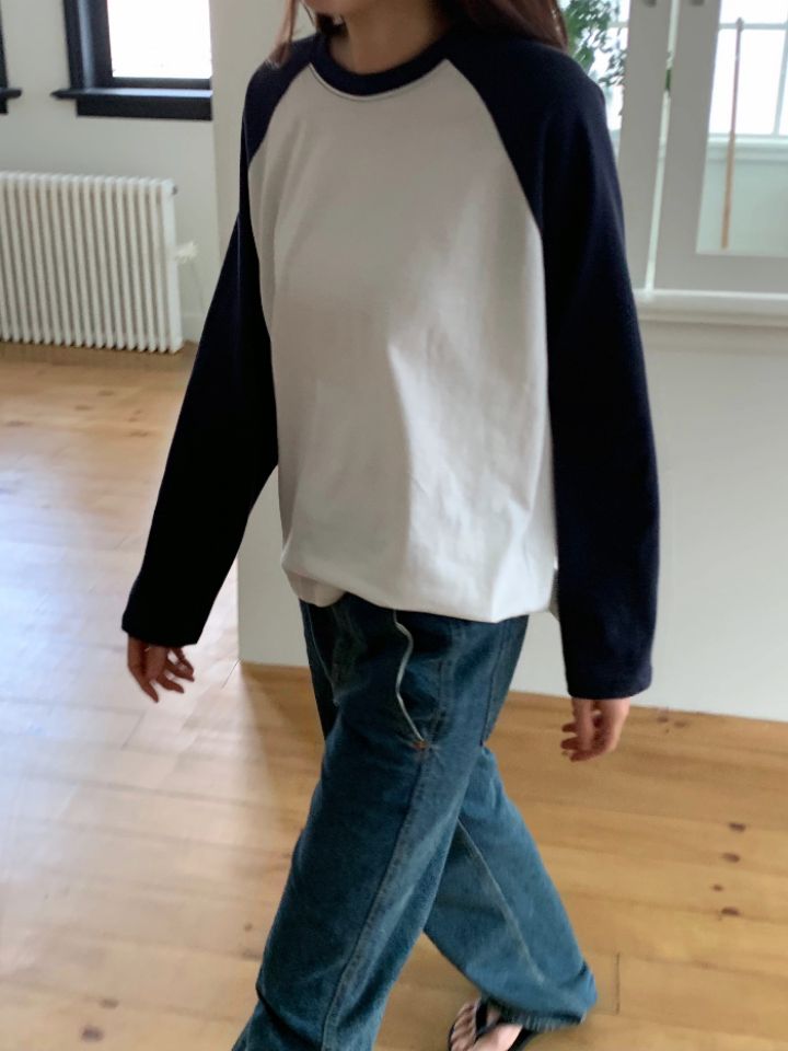 KOMOREBI韓國直郵實拍女士新品時尚熱賣人氣26春夏長袖T恤KOMOREBI長袖T恤