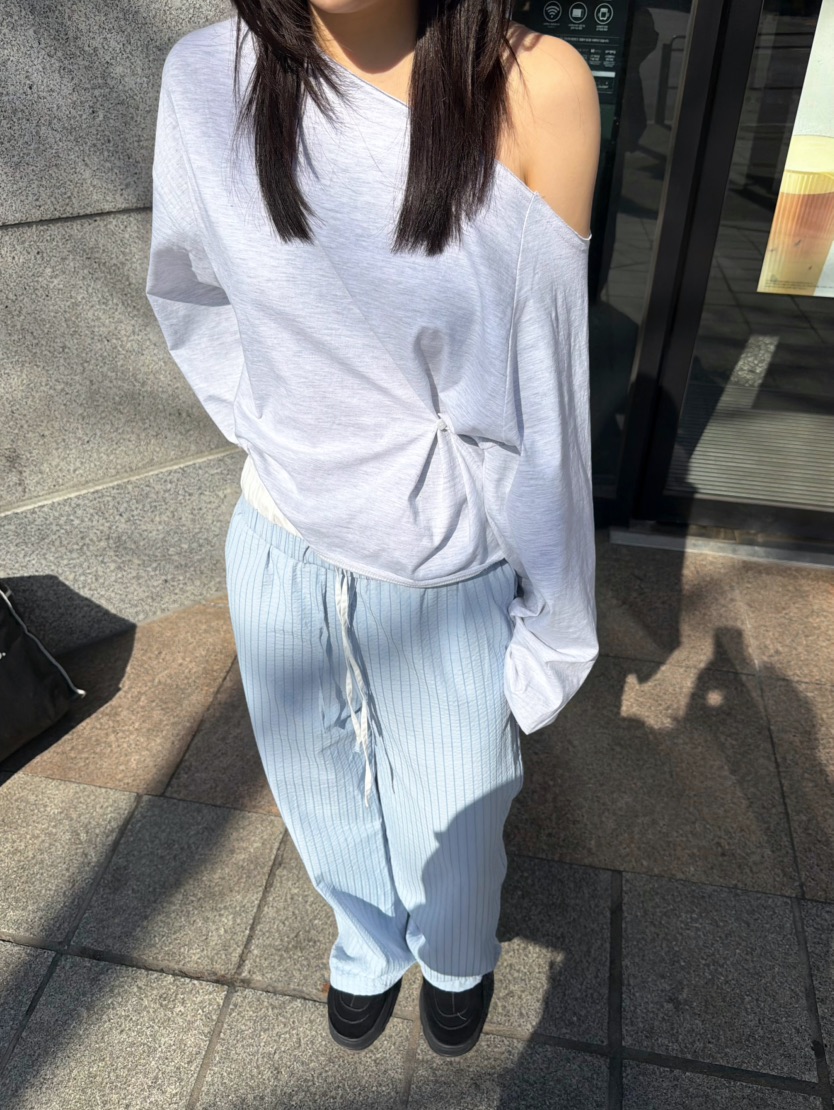 GLITTER韓國直郵女裝新品人氣熱賣時尚職業休閑推薦26春夏衛衣GLITTER衛衣