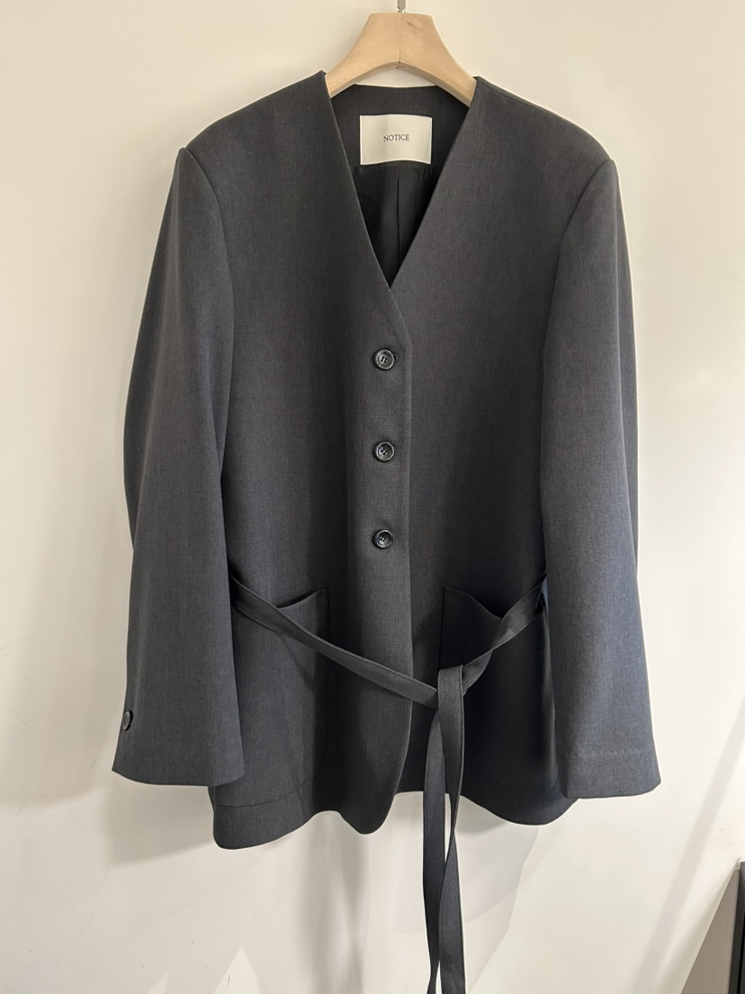 NOTICE韓國直郵女士新品熱賣職業時尚26春夏夾克含腰繩腰帶NOTICE夾克