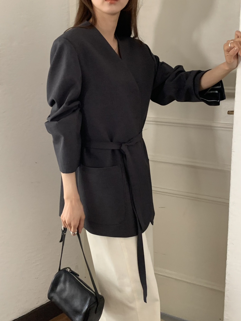 NOTICE韓國直郵女士新品熱賣職業時尚26春夏夾克含腰繩腰帶NOTICE夾克