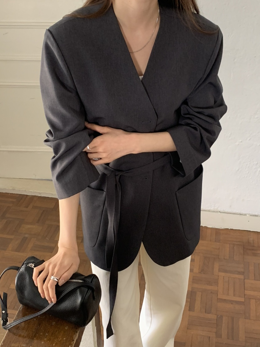 NOTICE韓國直郵女士新品熱賣職業時尚26春夏夾克含腰繩腰帶NOTICE夾克