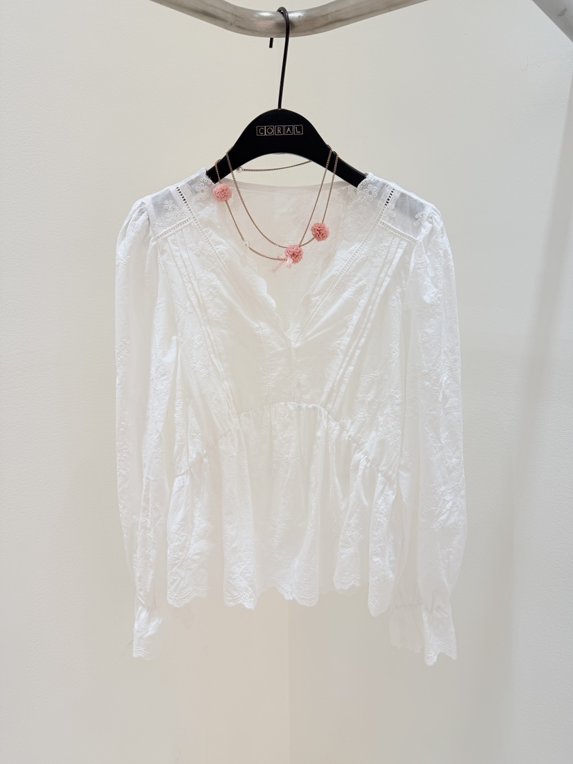 CORAL韓國代購女士新款職業熱賣人氣襯衫蕾絲衫不含項鏈刺繡CORAL襯衫/蕾絲衫圖色1