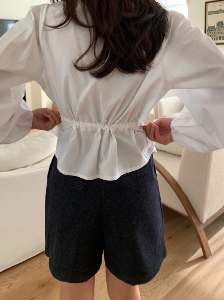 KOMOREBI韓國直郵實拍女士新款推薦時尚熱賣襯衫蕾絲衫蕾絲KOMOREBI襯衫/蕾絲衫