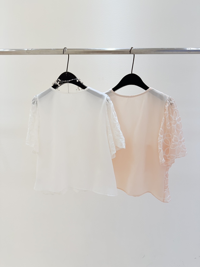 CORAL韓國直郵女裝新品熱賣26春夏人氣時尚推薦襯衫蕾絲衫CORAL襯衫/蕾絲衫