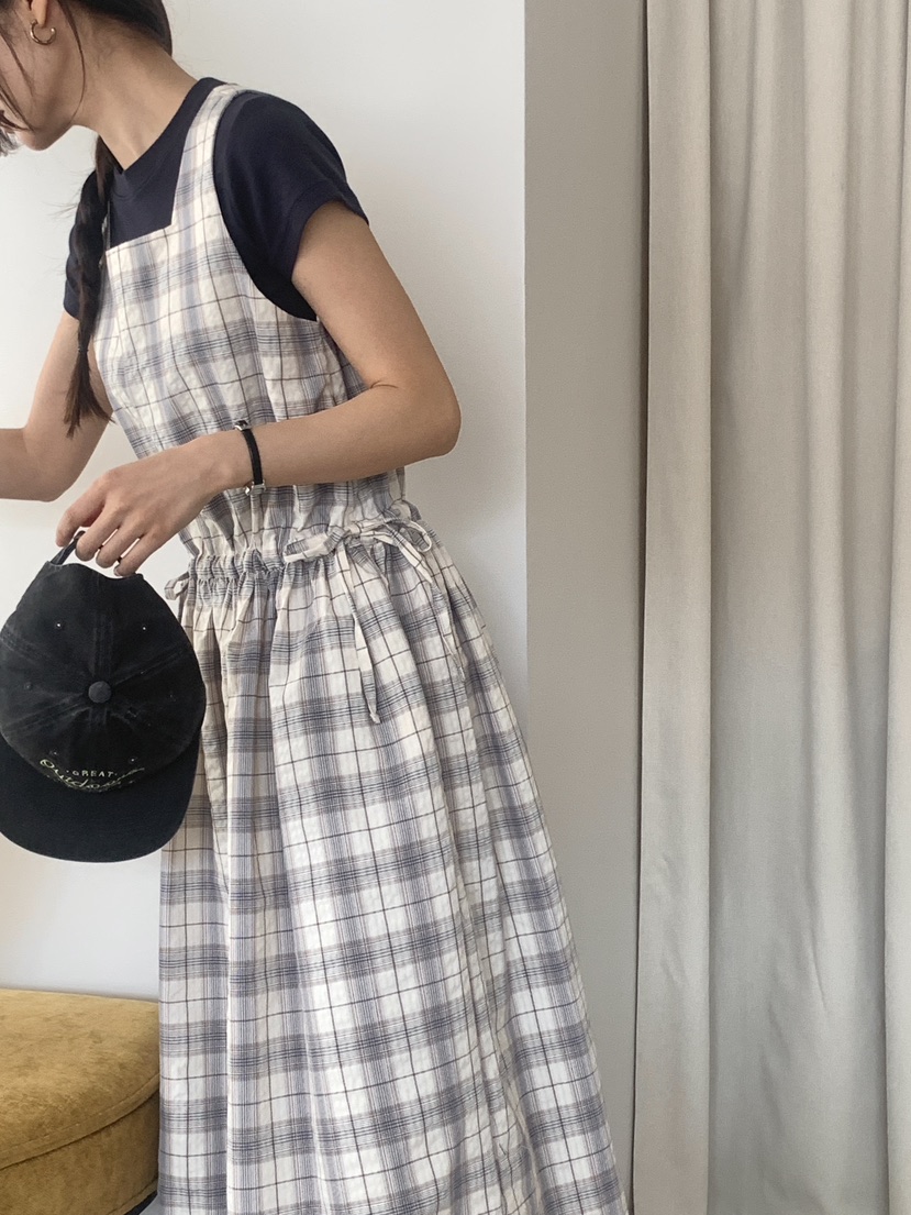 WOOD韓國直郵女士新款推薦職業熱賣人氣時尚連衣裙不含內搭WOOD連衣裙