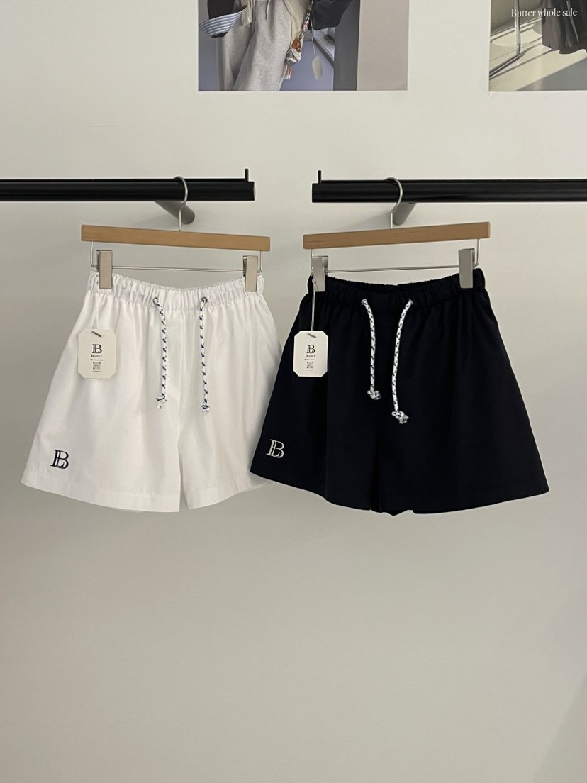 BUTTER-P東大門直郵女士新款人氣時尚26春夏休閑短褲刺繡BUTTER-P短褲