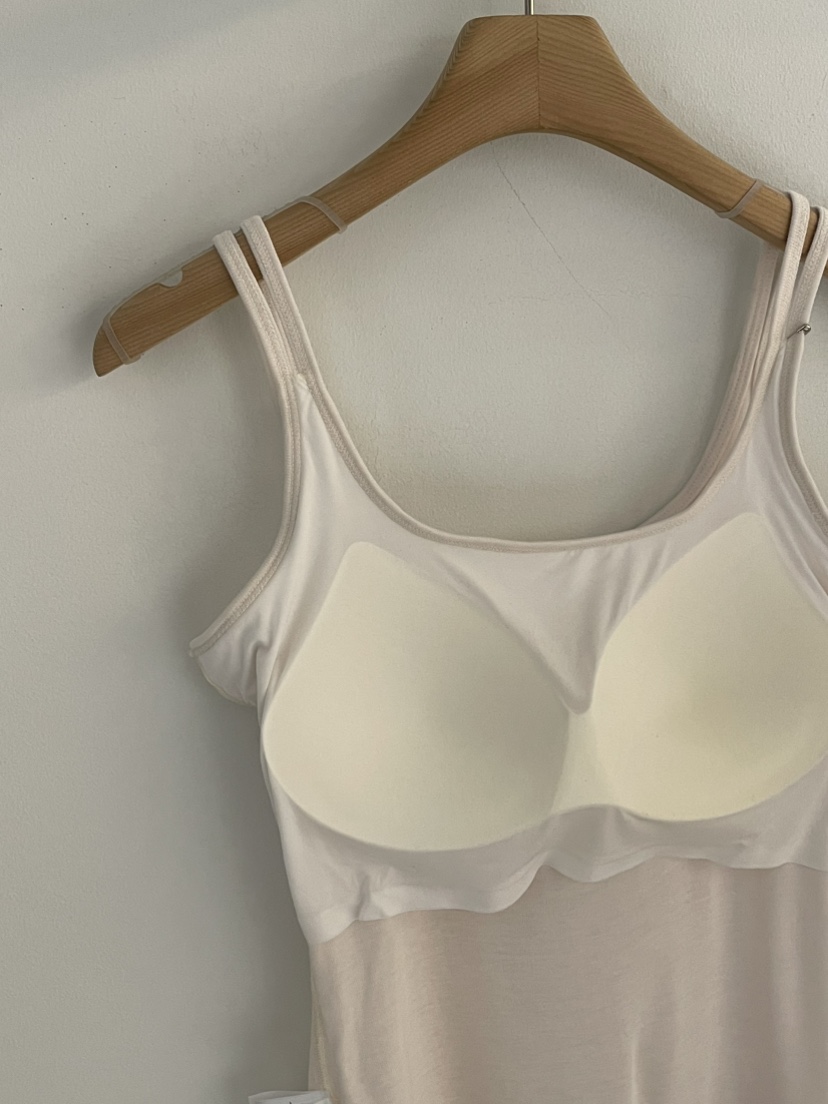 BUTTER-P東大門實拍女士新品職業休閑真品時尚推薦吊帶背心BUTTER-P吊帶/背心