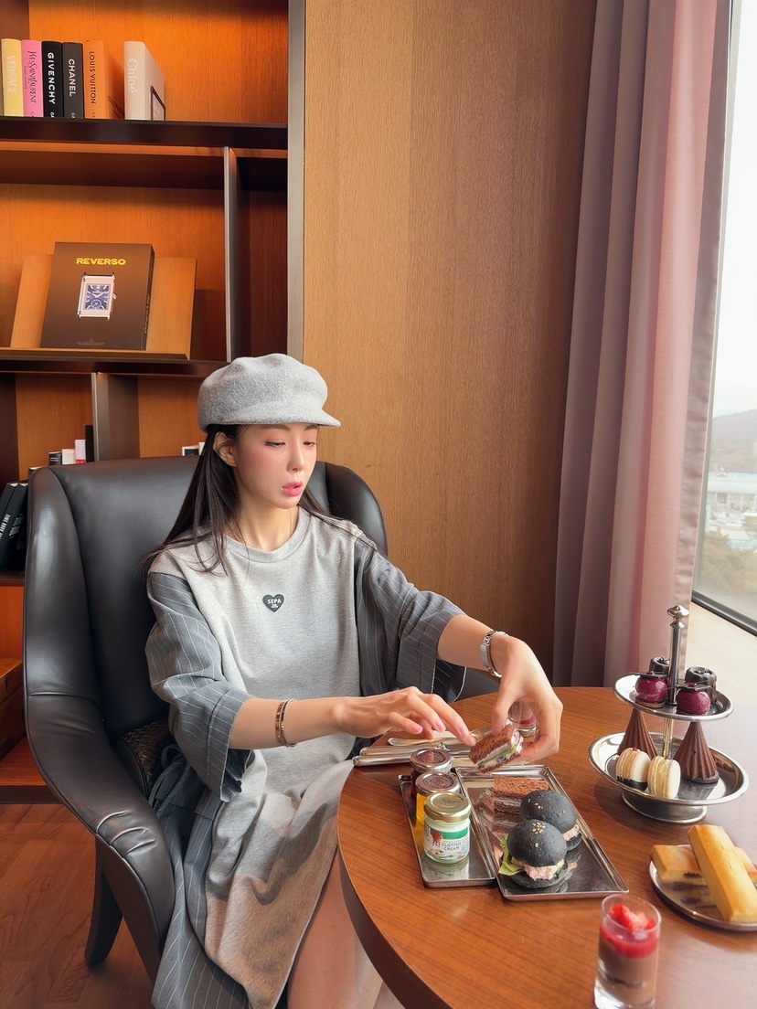 PALETTE-Q東大門實拍女裝新款26春夏推薦熱賣連衣裙條紋PALETTE-Q連衣裙