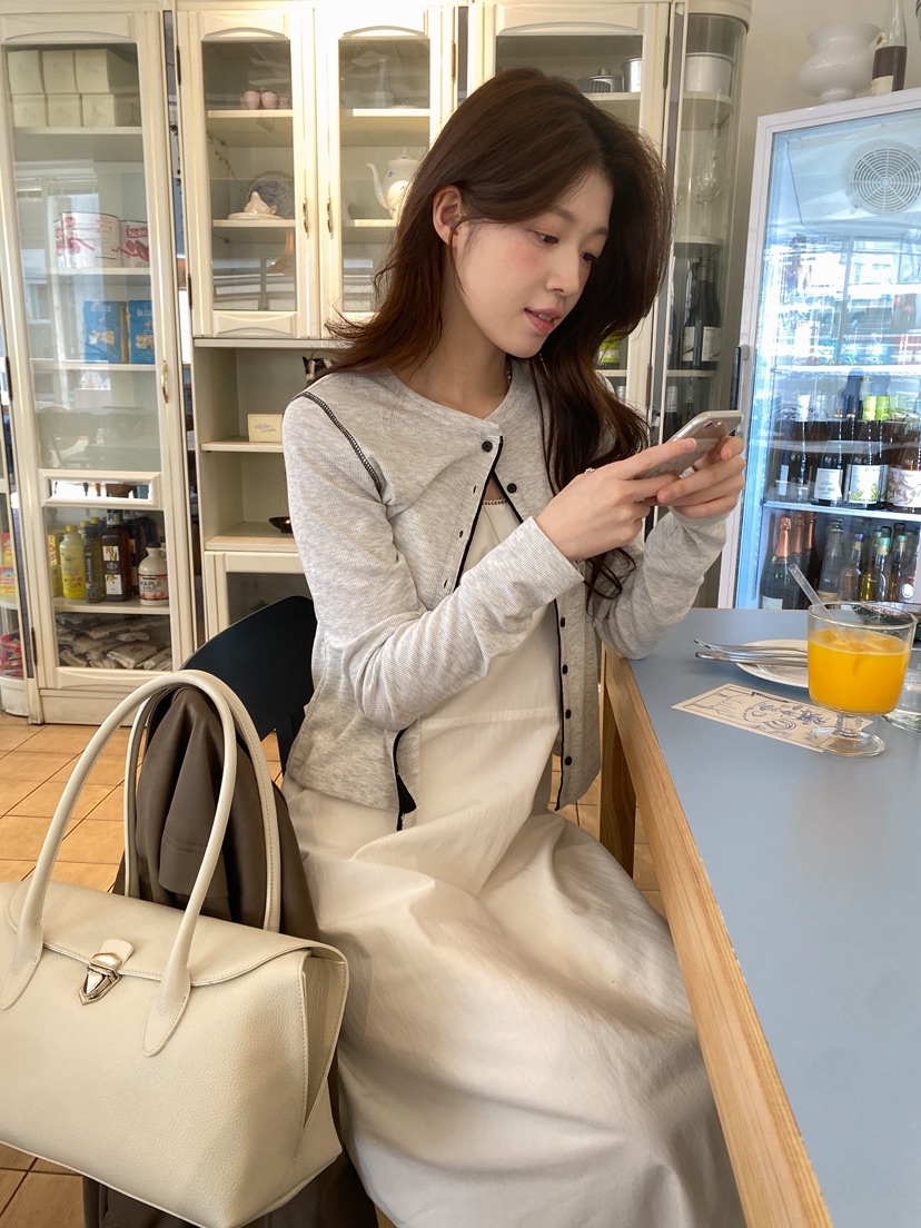 ERUME韓國代購女士新款休閑熱賣推薦人氣26春夏職業長袖T恤ERUME長袖T恤