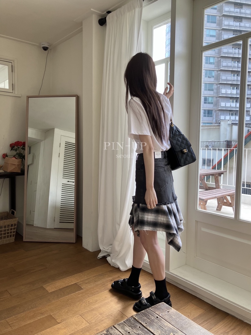 PIN-UP韓國直郵實拍女士新款26春夏半身裙中短裙不對稱格紋PIN-UP半身裙/中短裙