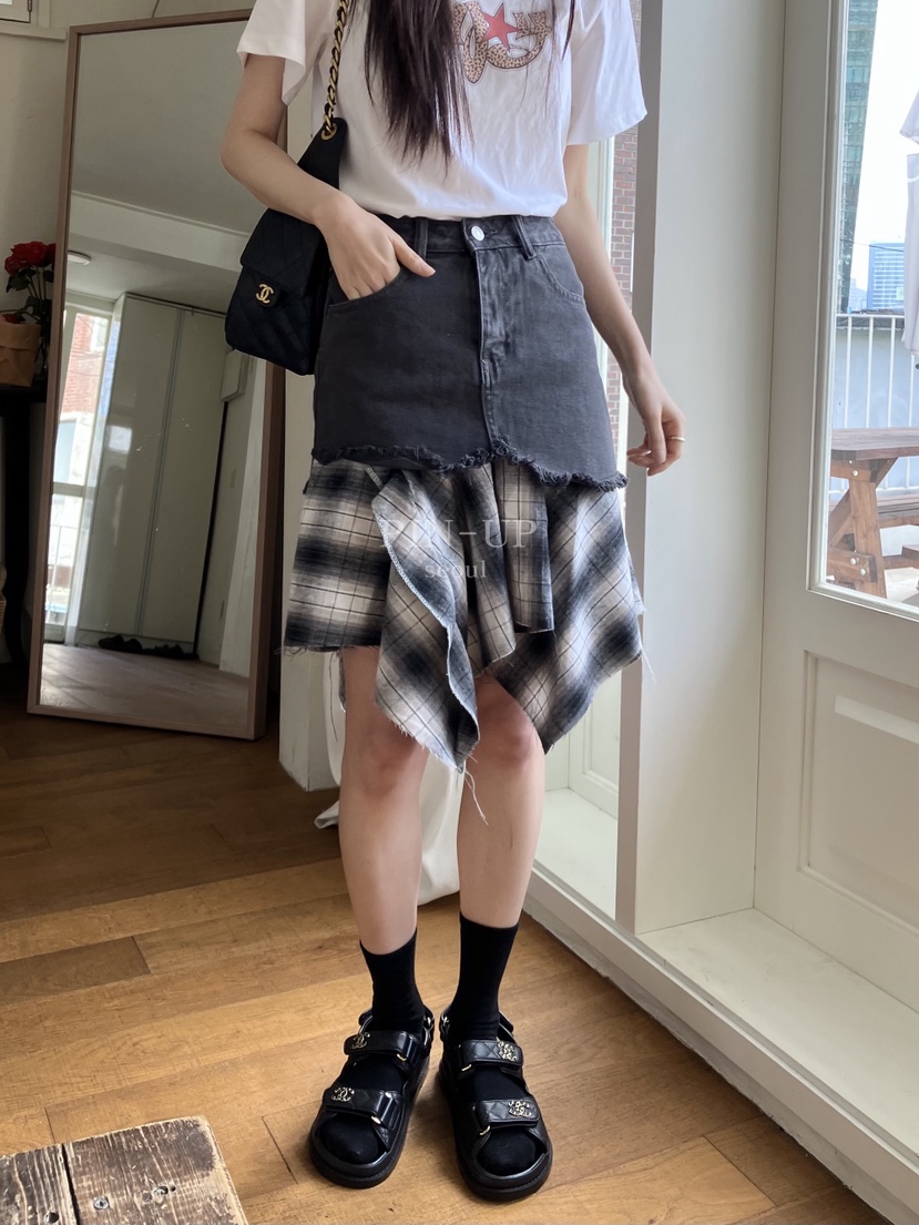 PIN-UP韓國直郵實拍女士新款26春夏半身裙中短裙不對稱格紋PIN-UP半身裙/中短裙