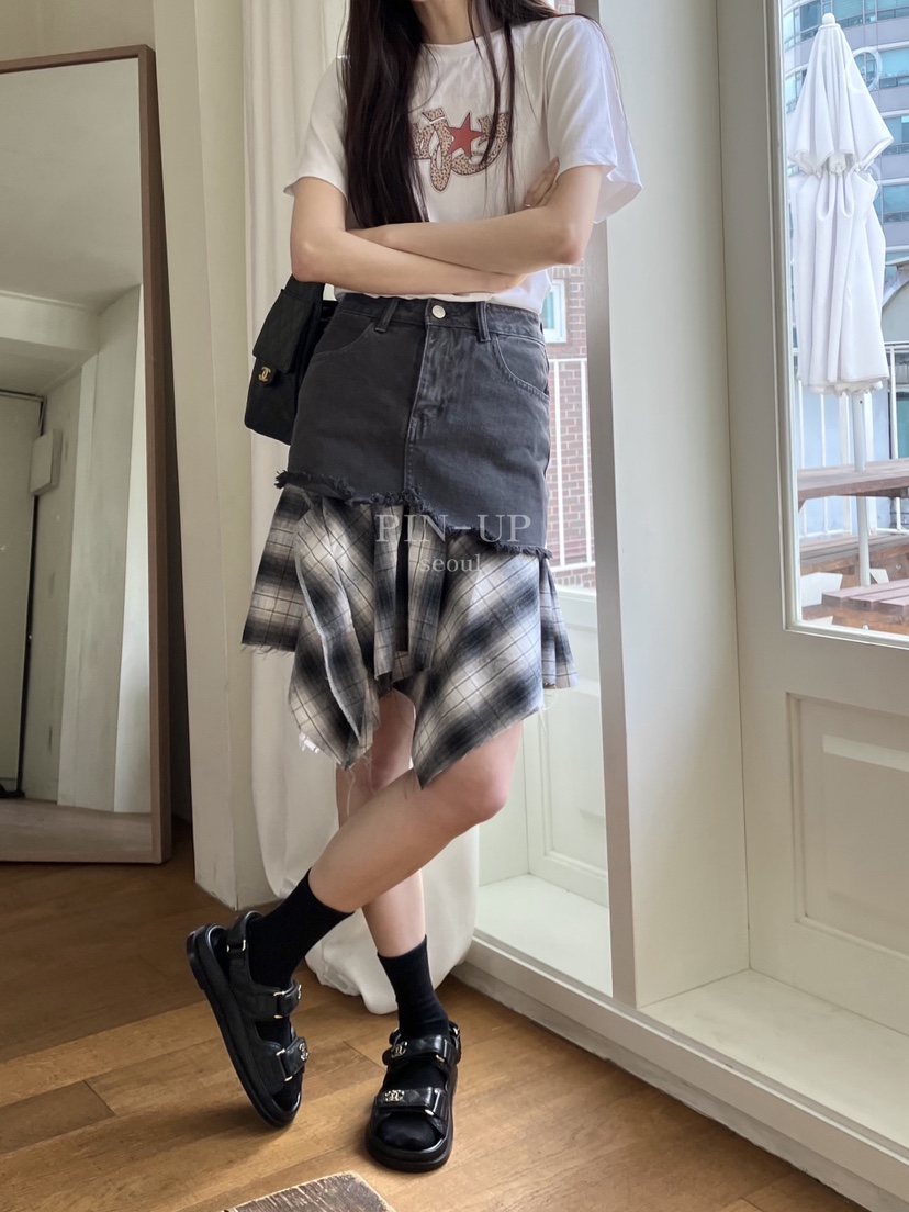 PIN-UP韓國直郵實拍女士新款26春夏半身裙中短裙不對稱格紋PIN-UP半身裙/中短裙